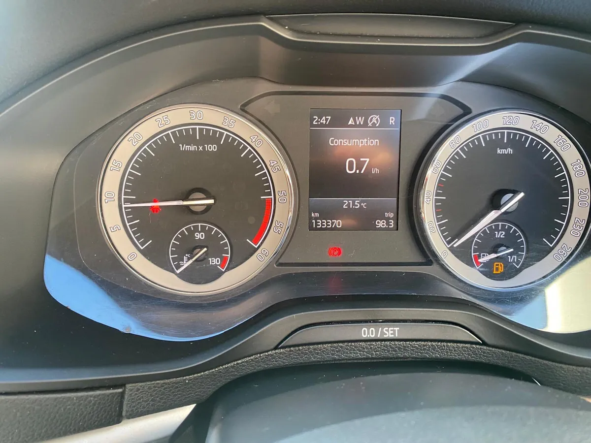 Skoda Karoq 2019 - Image 4