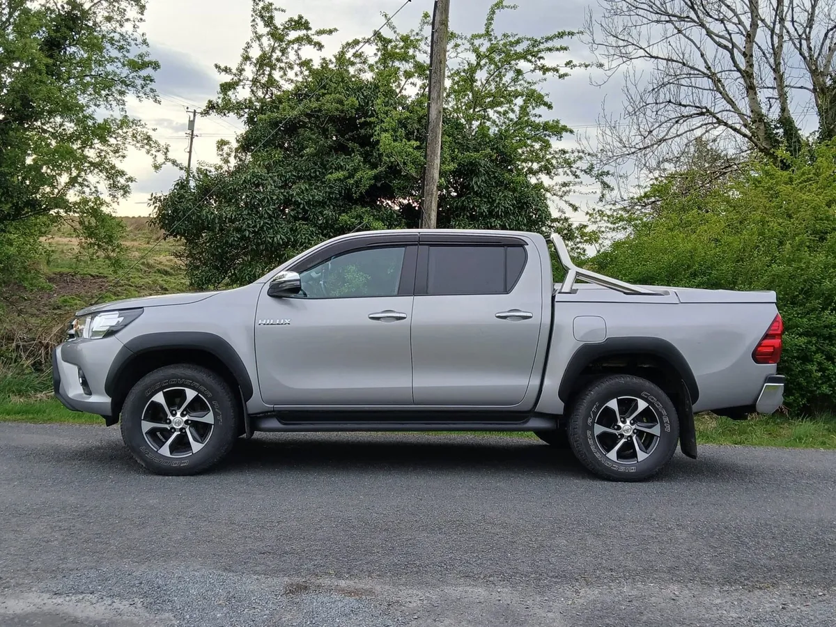 Toyota Hilux - Image 1