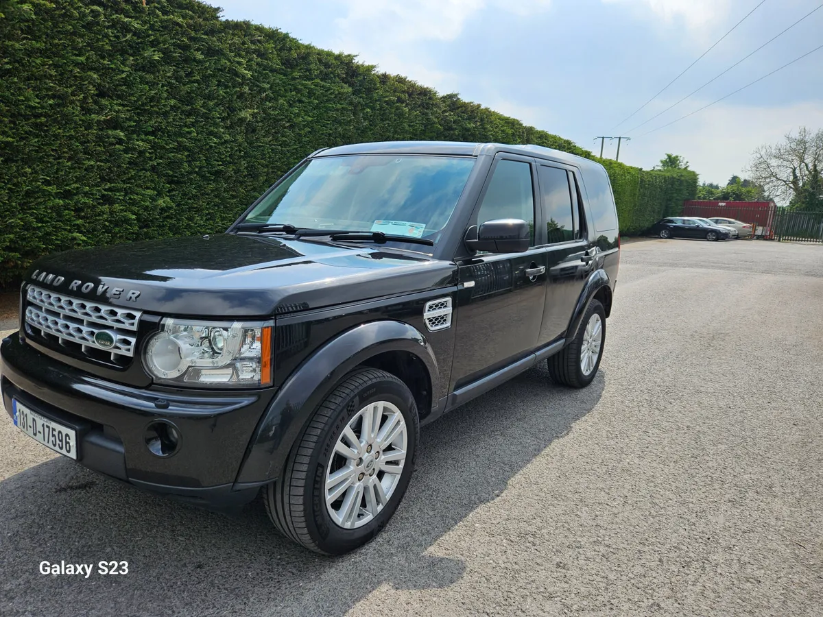 Land Rover Discovery 2013 crew cab 3.0 D Tdv6 - Image 1