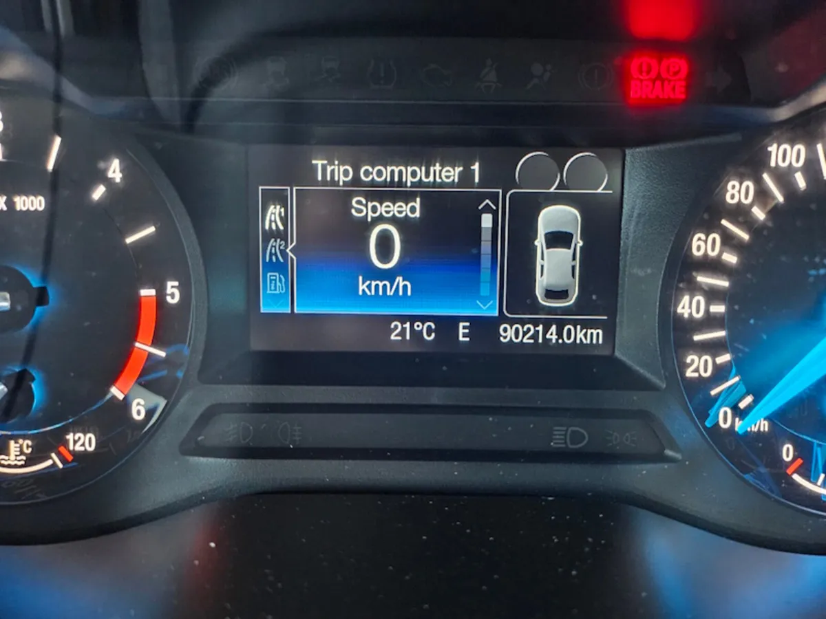2016 Ford Galaxy 2.0 Zetec 12 Months Warranty - Image 4