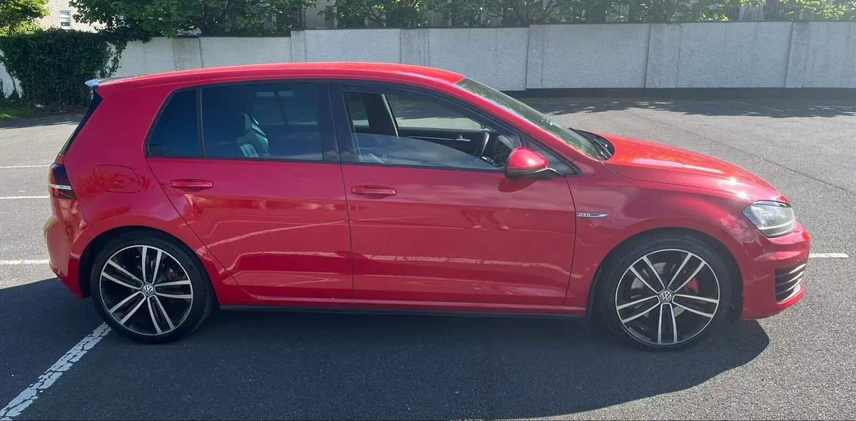 2015 Golf GTD - Image 3