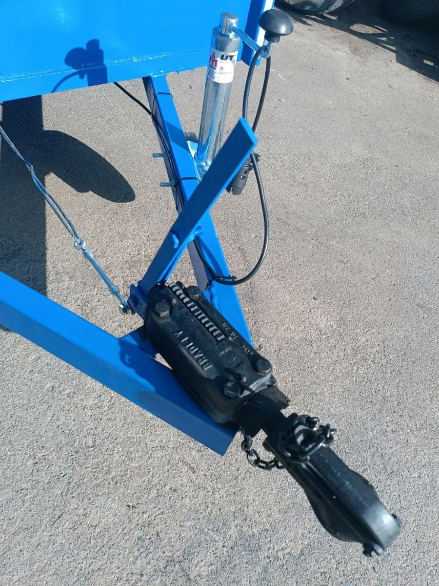 Builders trailer with brakes - Image 4
