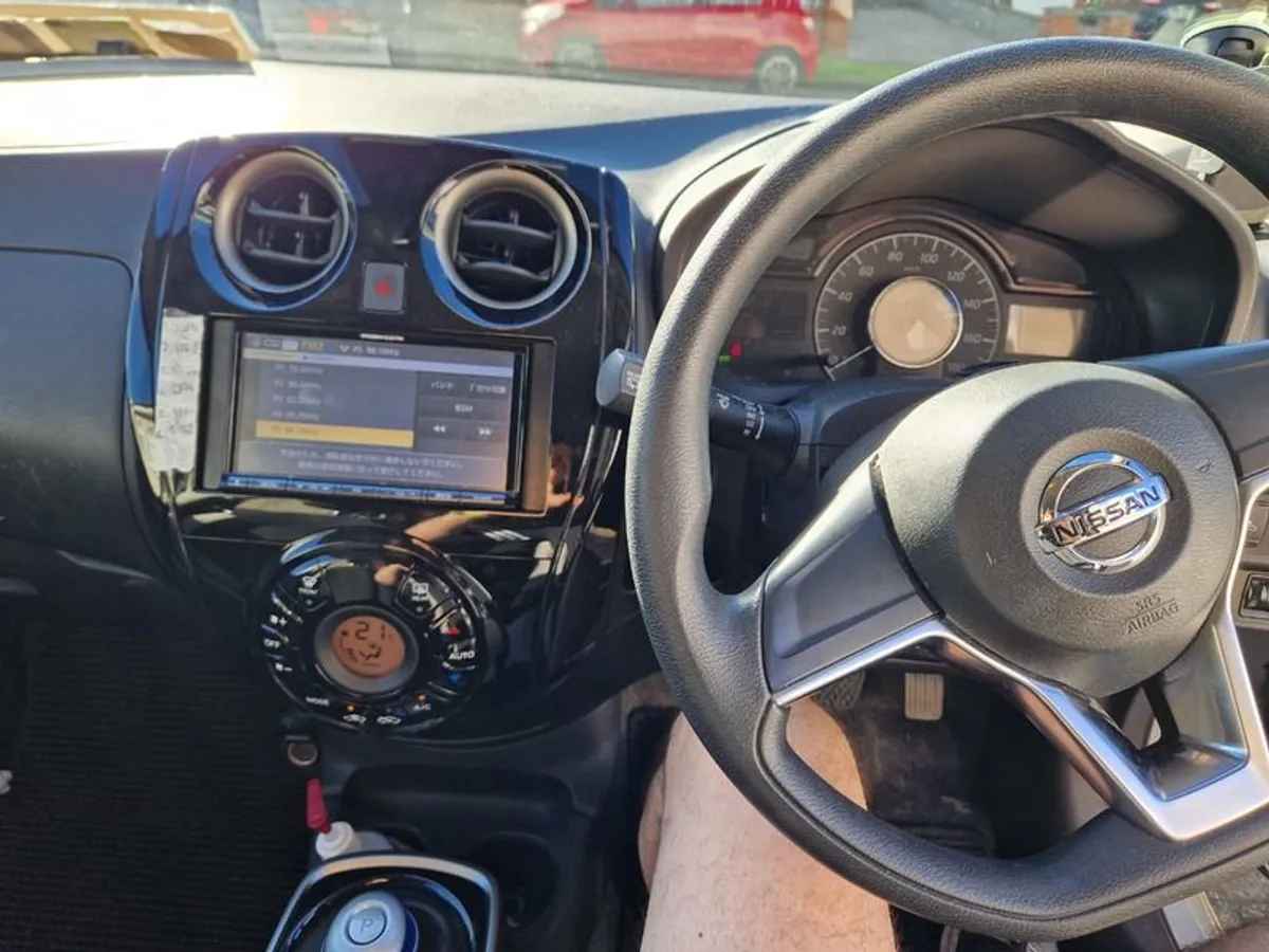 2018 Nissan NOTE - Image 4
