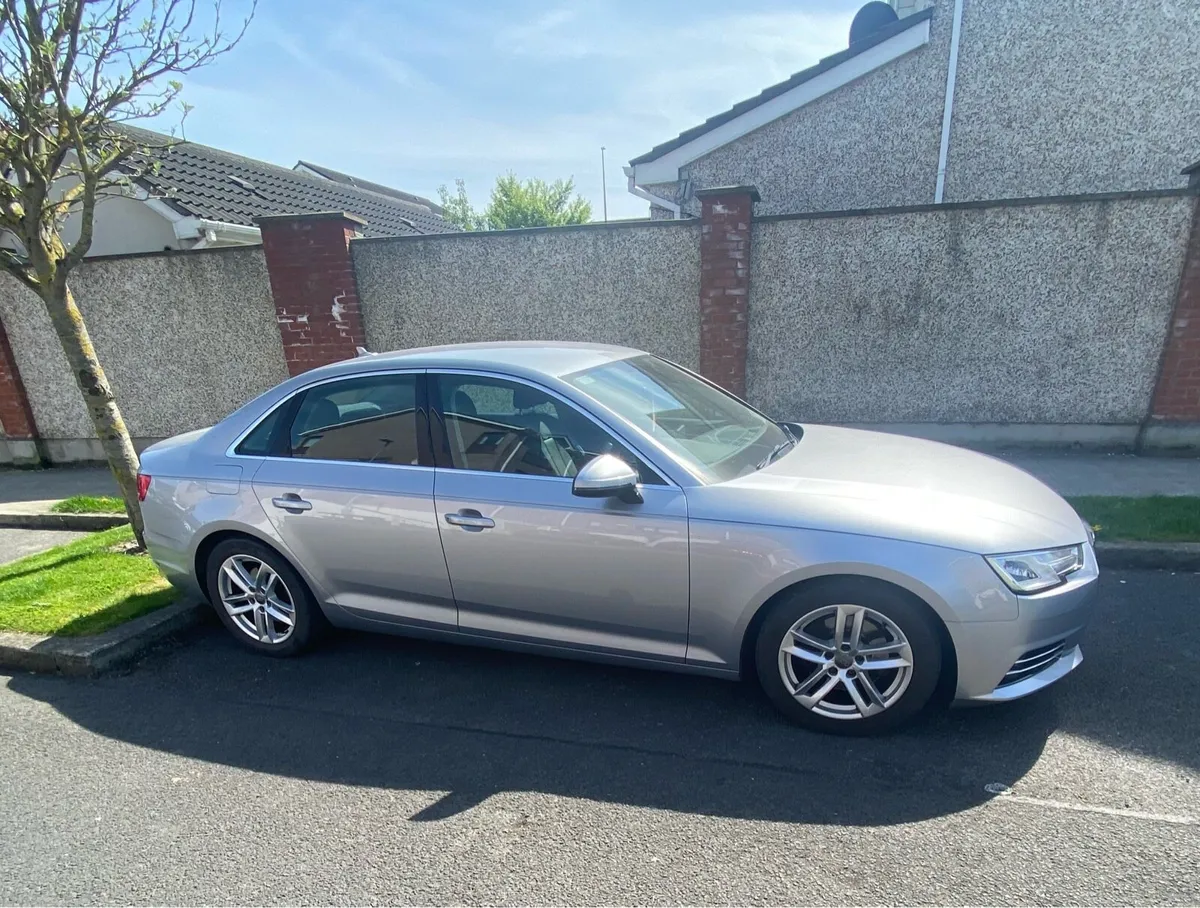 Audi A4 2.0TDI 150 bhp SE Ultra - Image 2