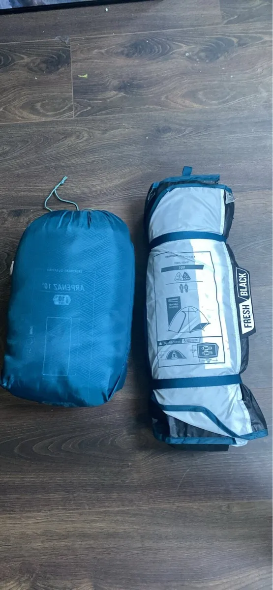 Quencha Tent and sleeping bag - Image 1