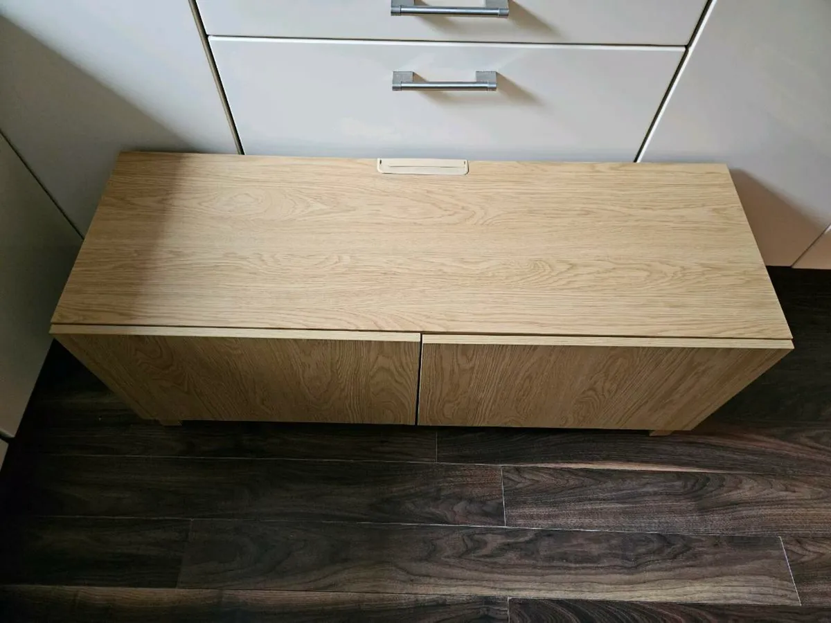 Ikea Besta Tv Unit 120x42x48cm - Image 3
