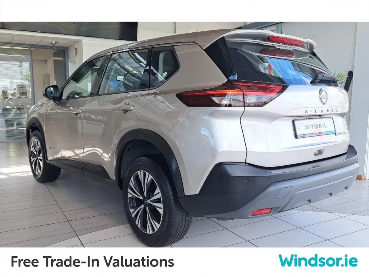 Nissan X-Trail E-power Hybrid SV 5 Seater Pre-reg - Image 4