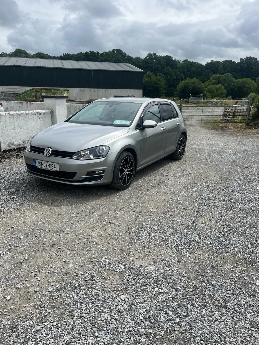 Volkswagen Golf 2015 - Image 1
