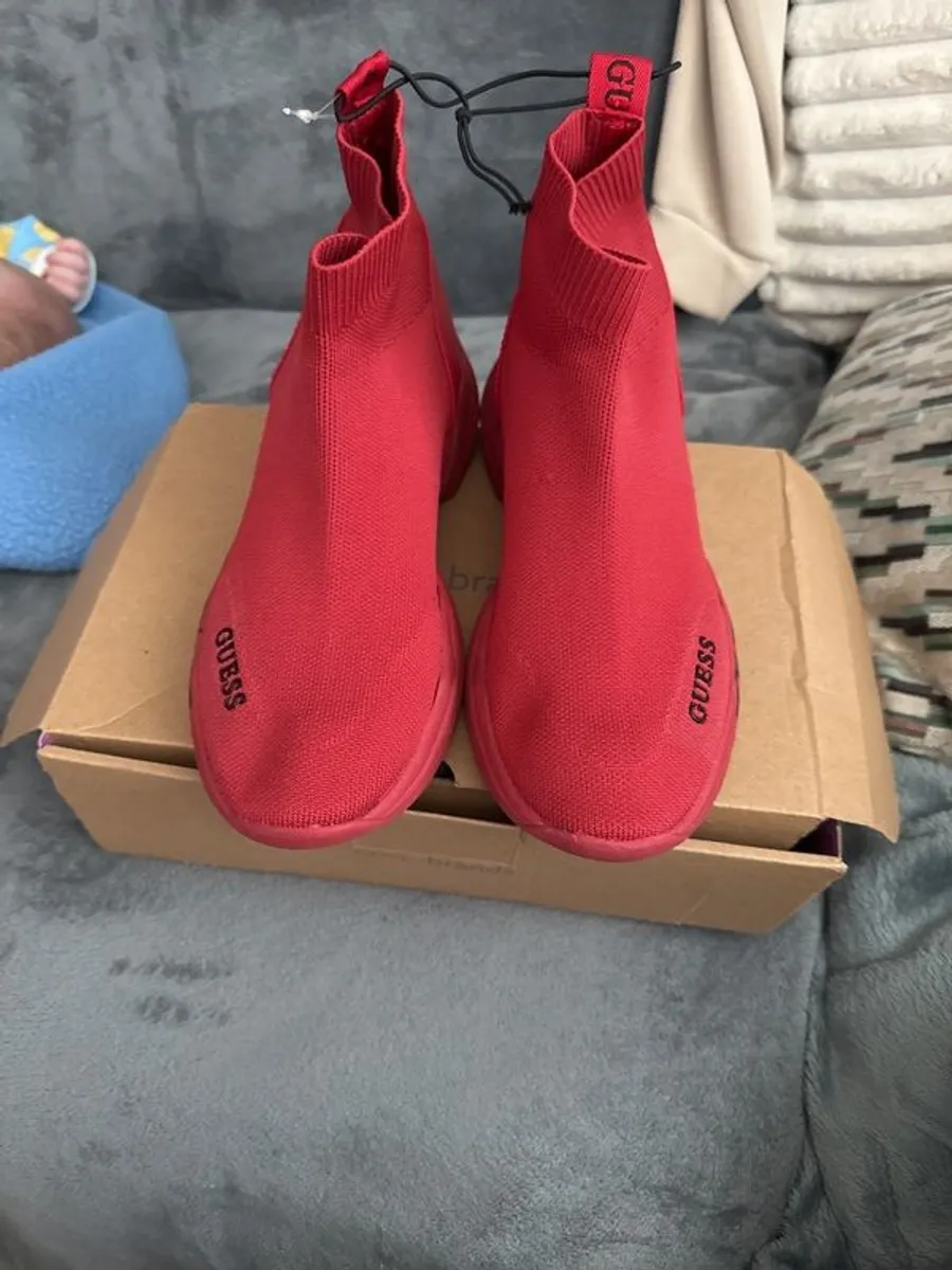 shoes guess 30 euro - Image 2