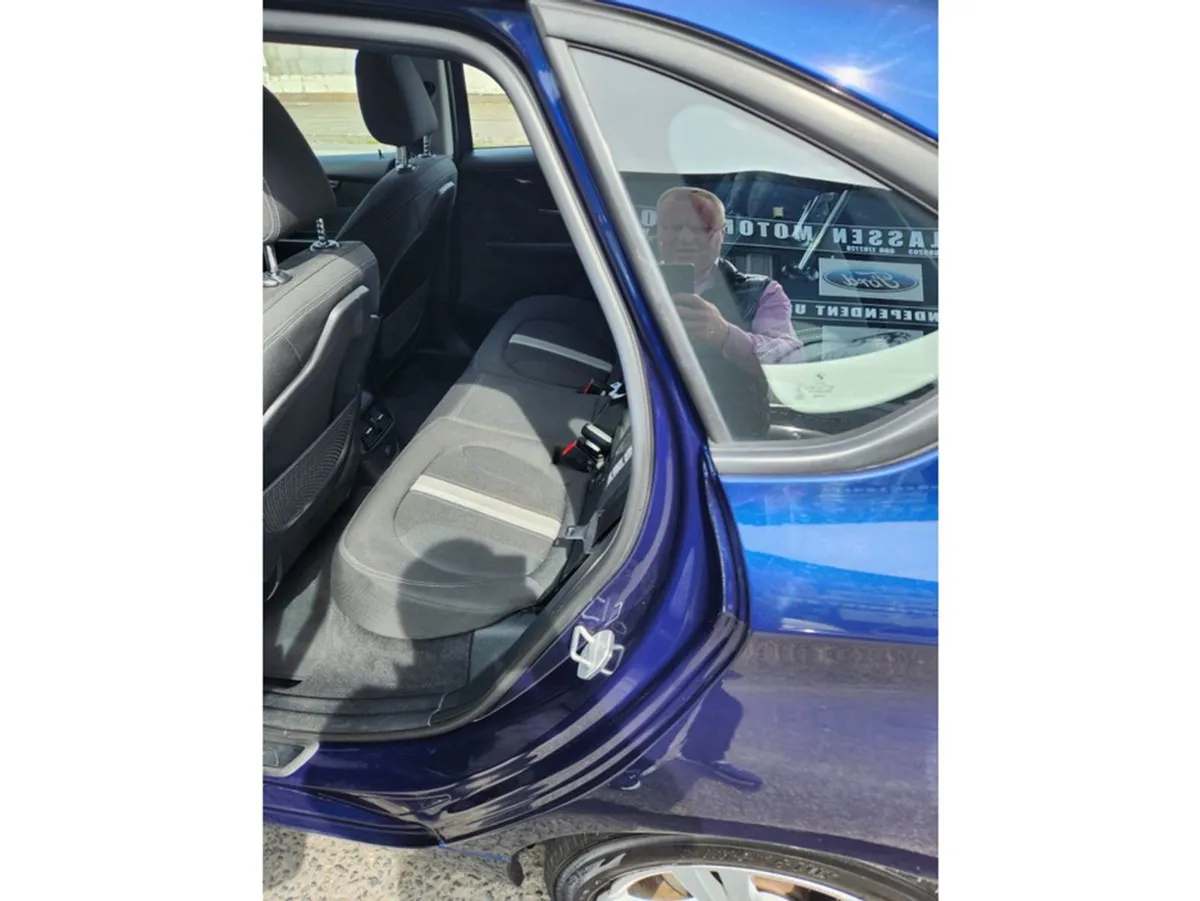 BMW 2 Series XE Sport Phev 1.5 5DR Auto F45// Ver - Image 4