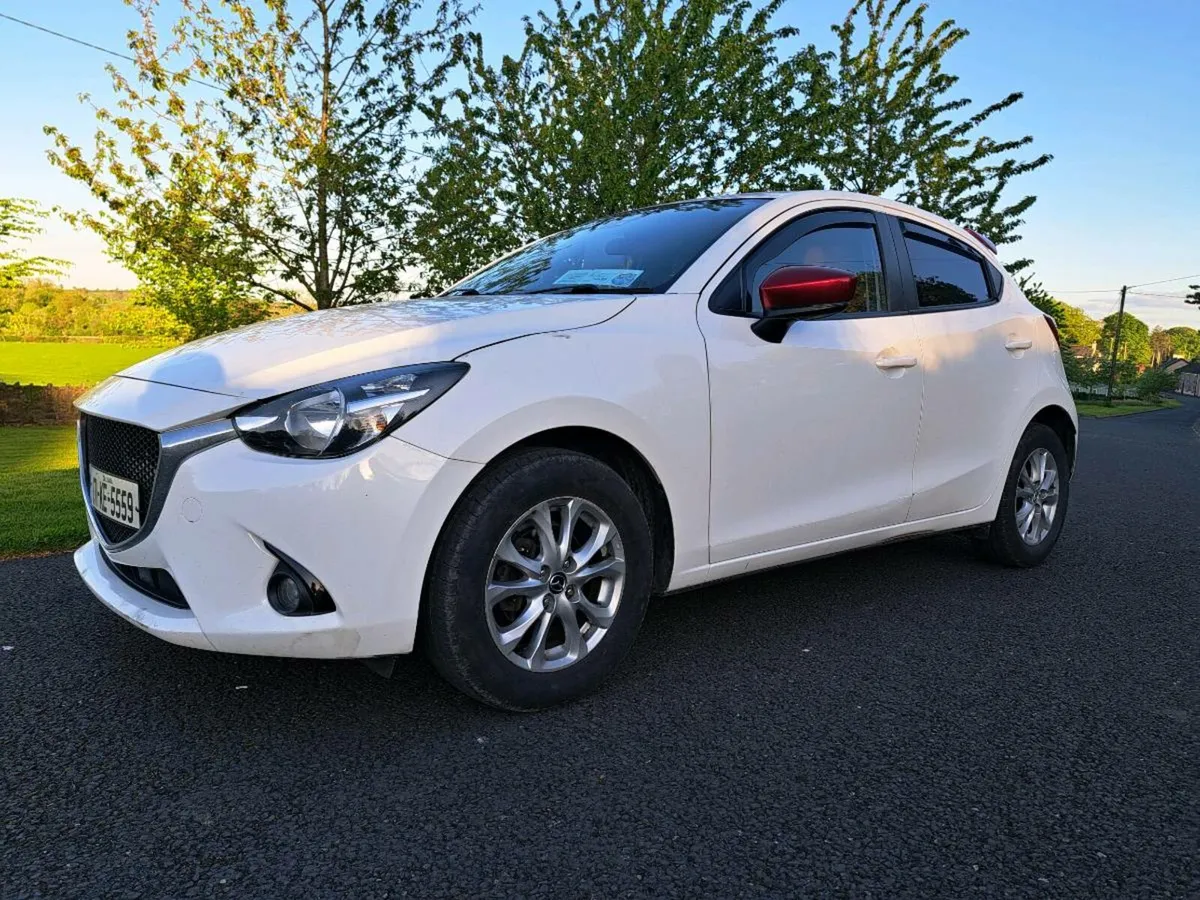 Mazda 2 - Image 2