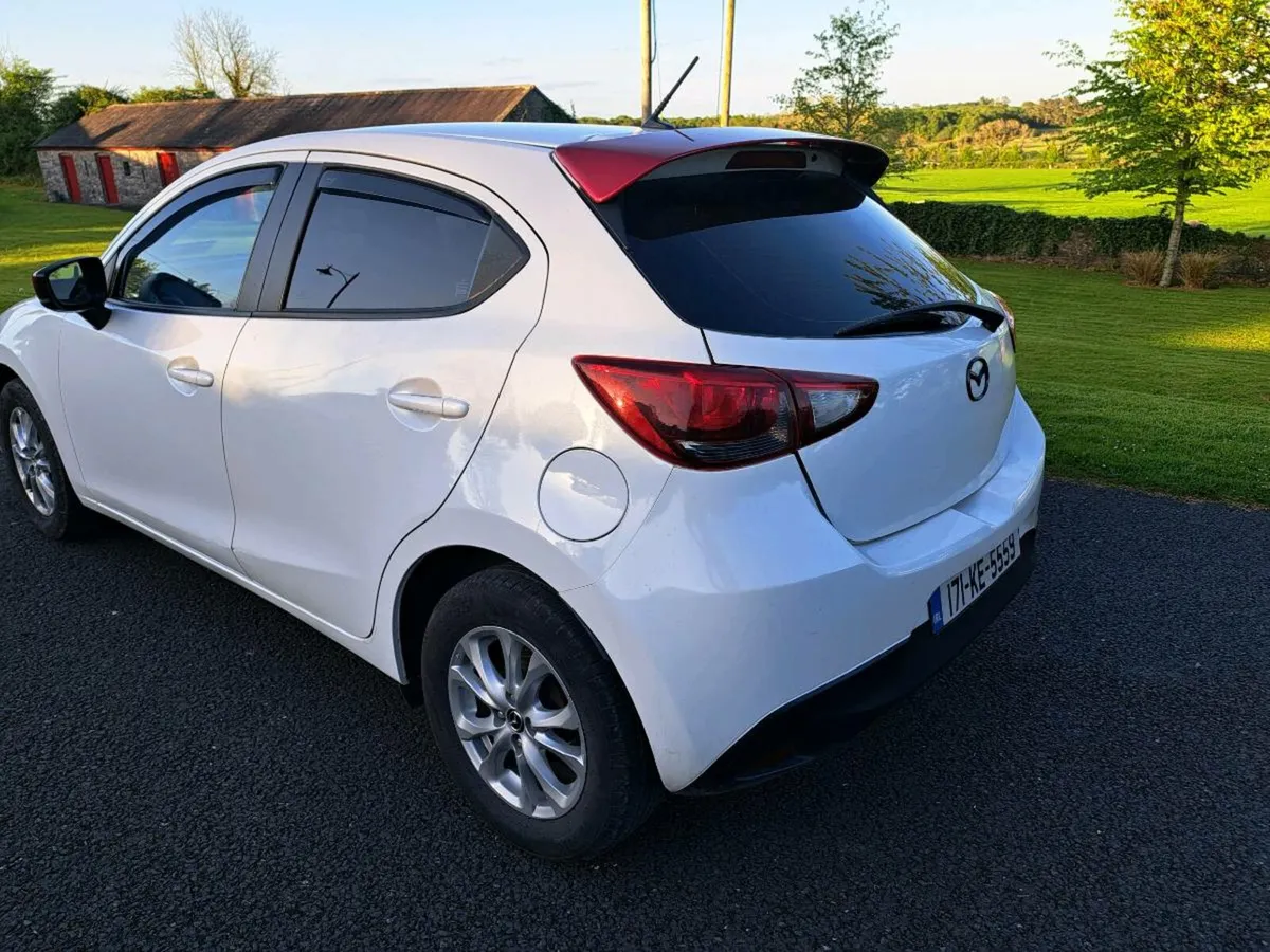 Mazda 2 - Image 3