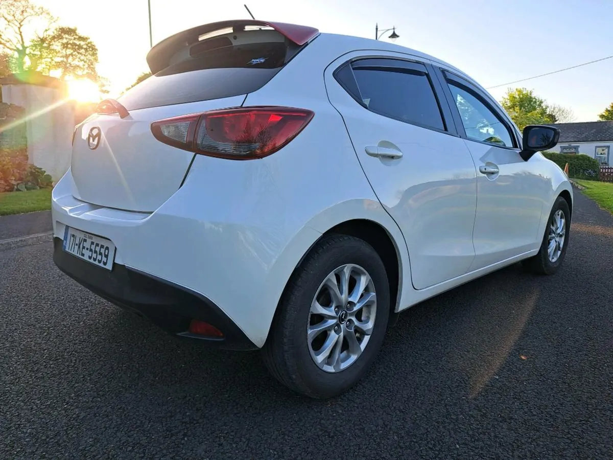 Mazda 2 - Image 4