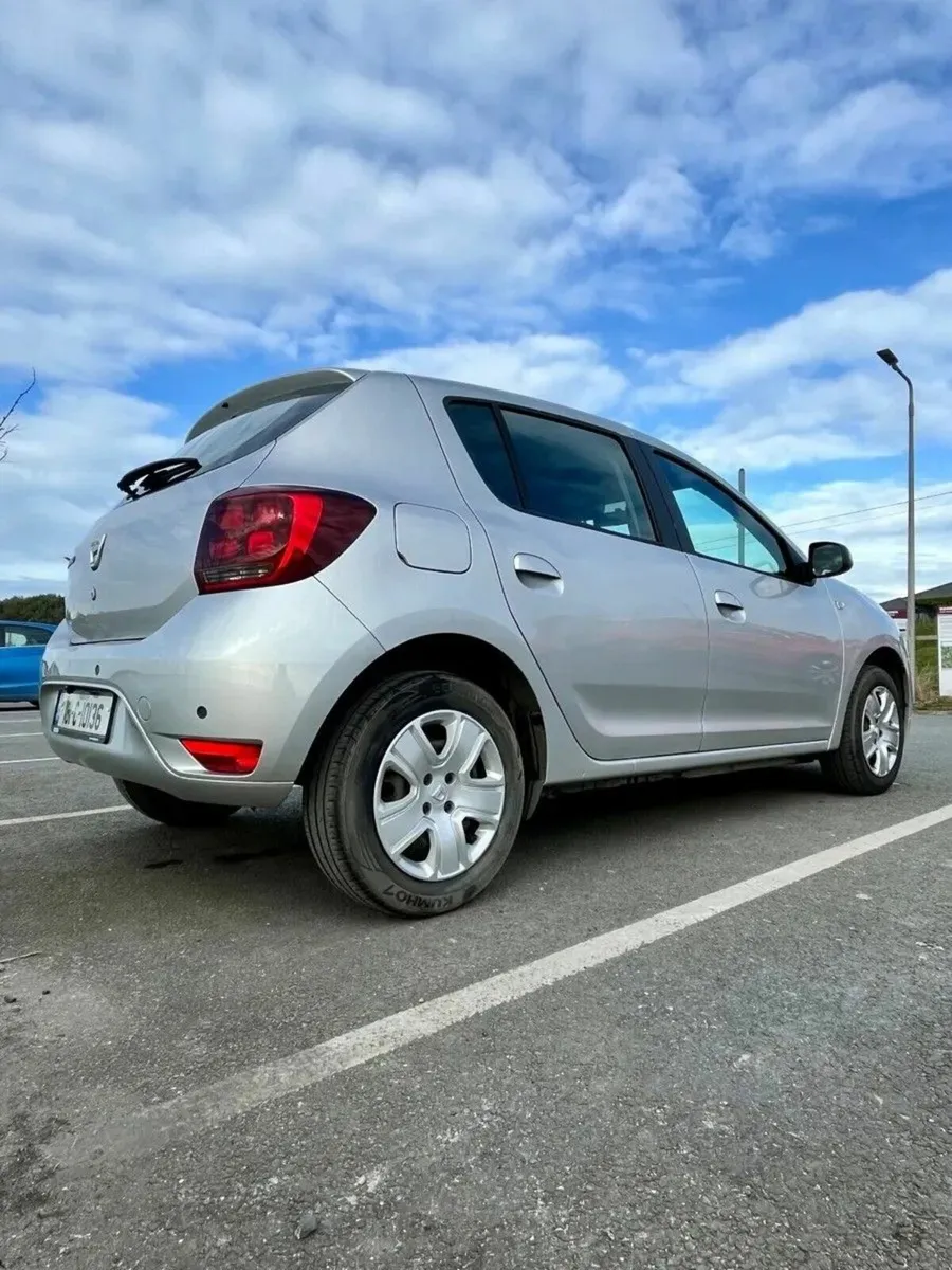 Dacia Sandero 2018 Signature - Low Mileage 72KM - Image 2