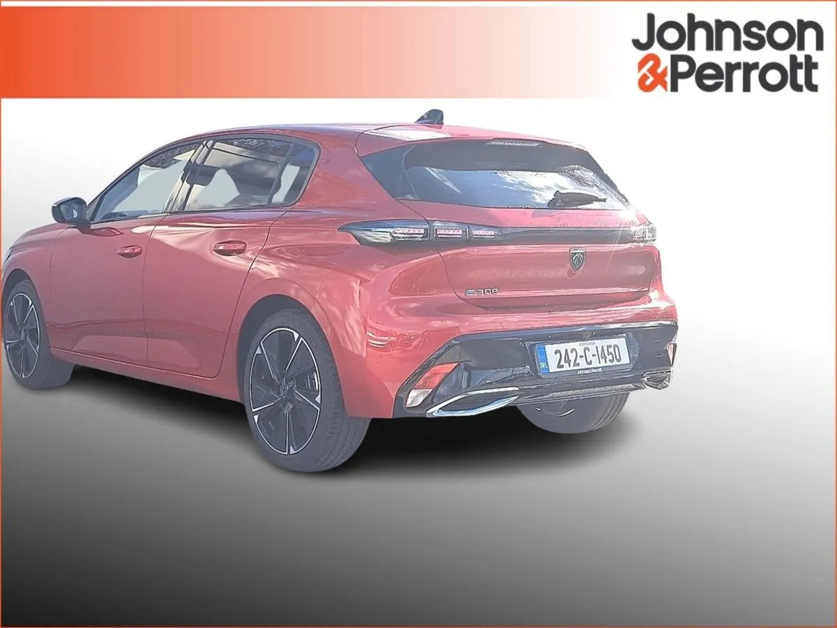 Peugeot 308 Save  3 000- Allure Electric 156bhp ( - Image 3