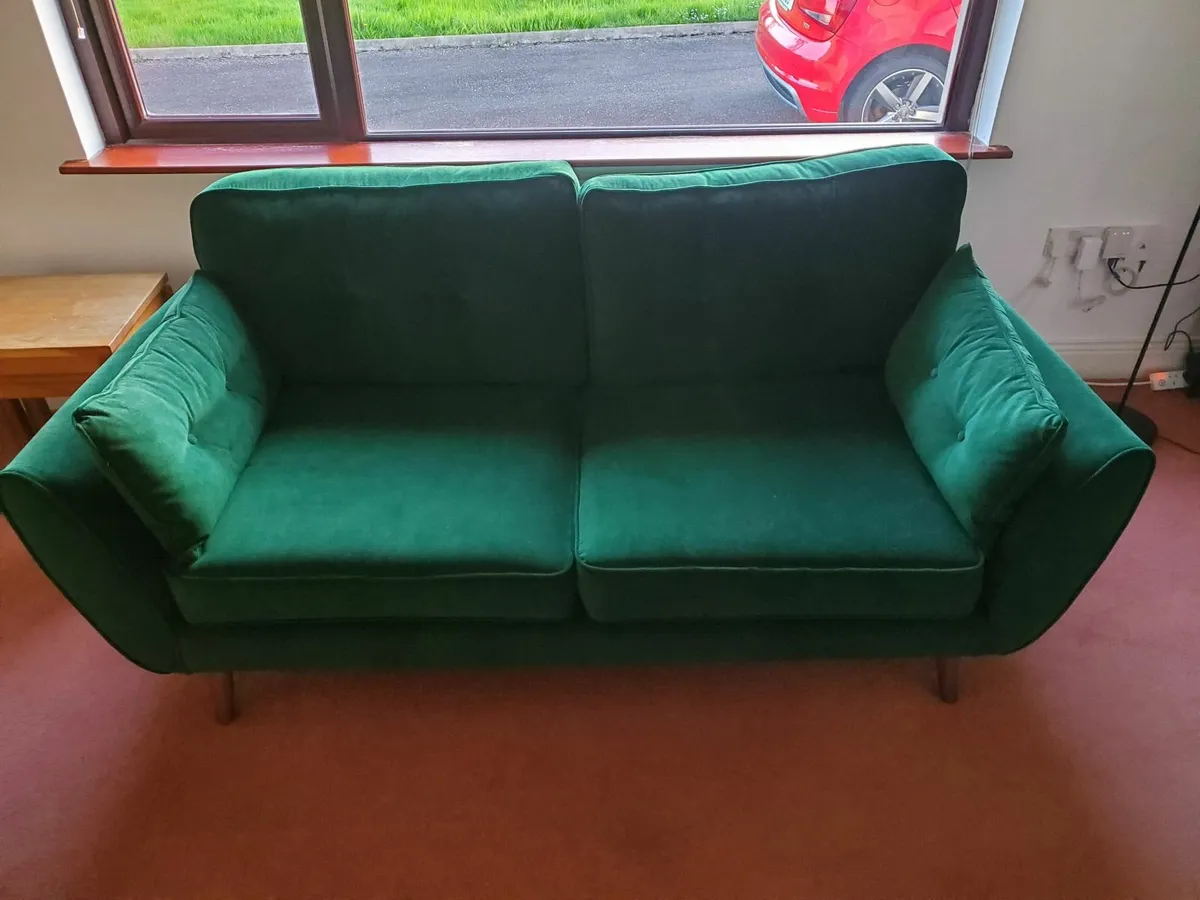 Couch - Image 3