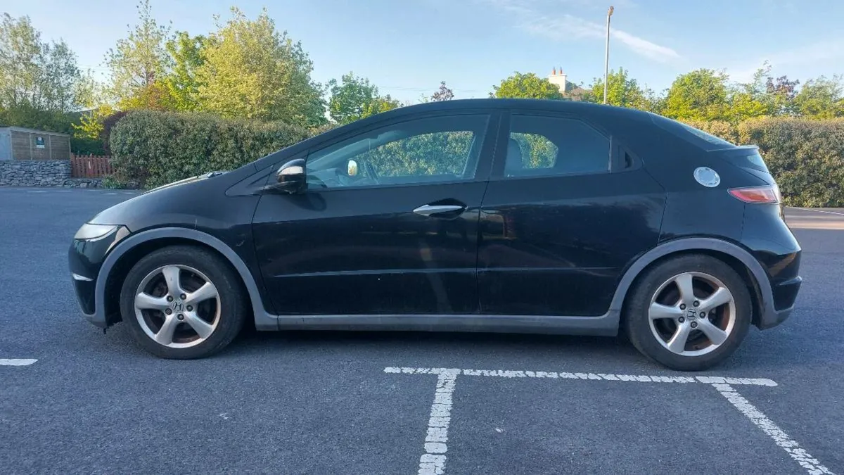 !!FINAL PRICE NO OFFER!! Honda Civic 2008 - Image 4