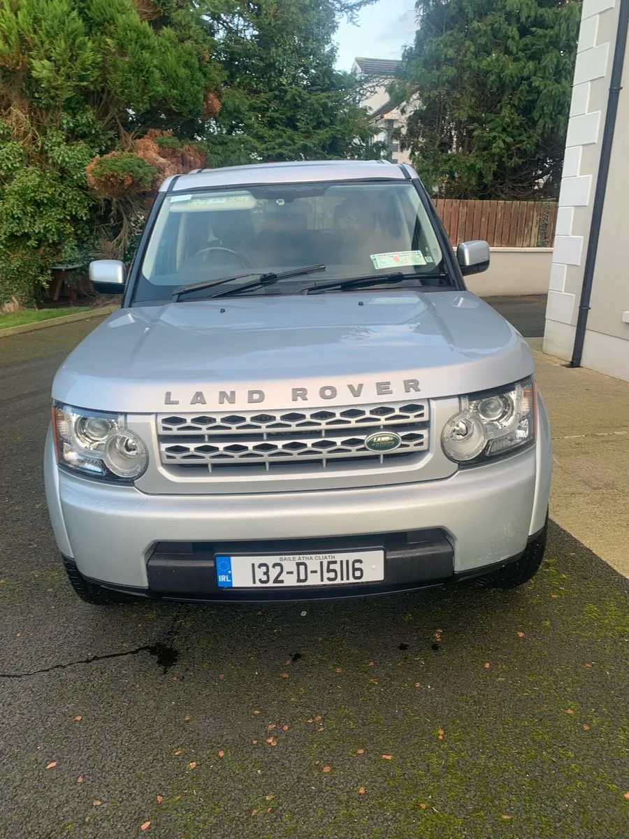Land Rover Discovery 5 Seat crew cab Auto 333€ Tax - Image 3