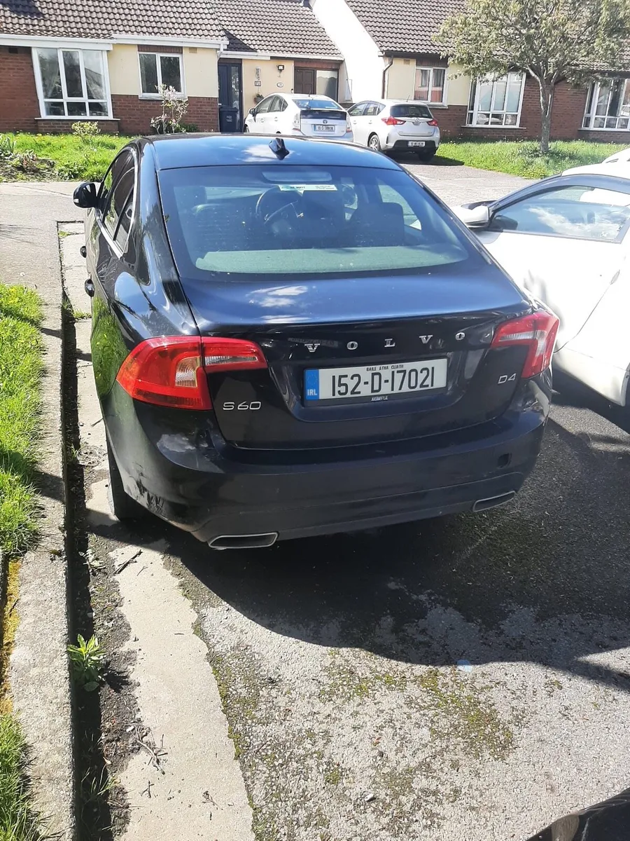 Volvo S60 (Engine needs attention) - Image 4
