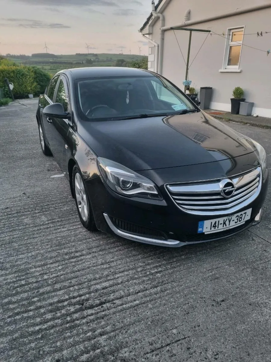 Opel insignia - Image 1