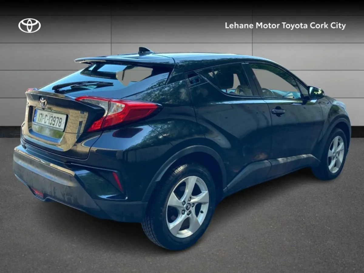 Toyota C-HR 1.2t Luna 4DR - Image 2