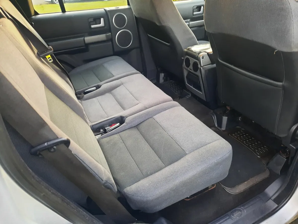 Discovery 5 seats Cvrt 12/2025 - Image 2