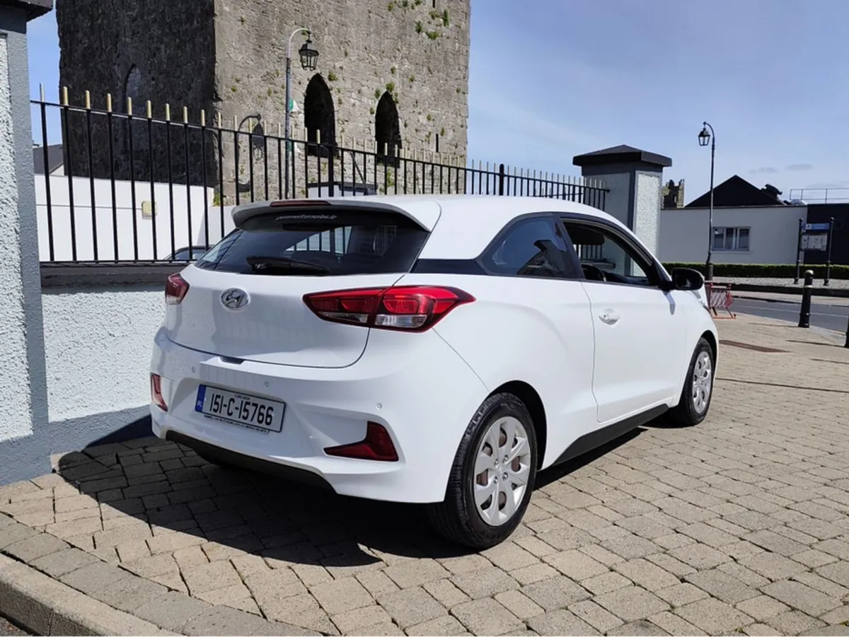 Hyundai i20 Only  45 Weekly SE 83bhp 3DR 84ps - Image 2