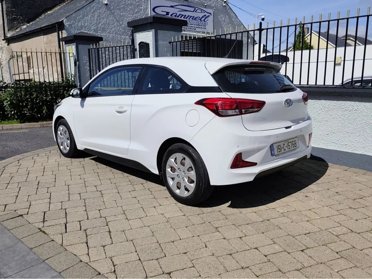 Hyundai i20 Only  45 Weekly SE 83bhp 3DR 84ps - Image 4