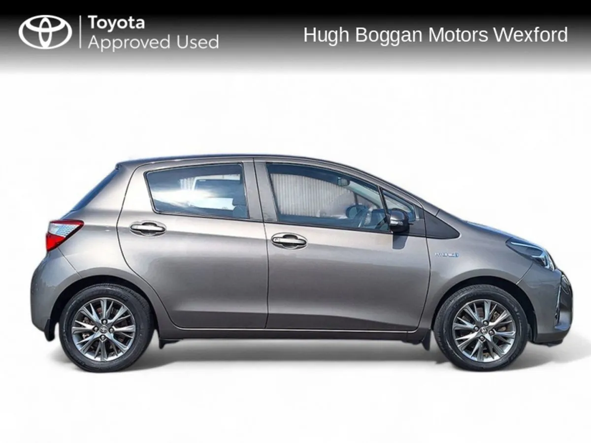 Toyota Yaris Hybrid Luna 9 Years Warranty - Image 3