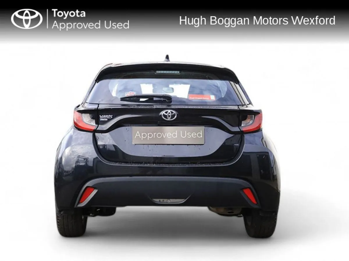 Toyota Yaris Hybrid Luna 4DR Auto - Image 4