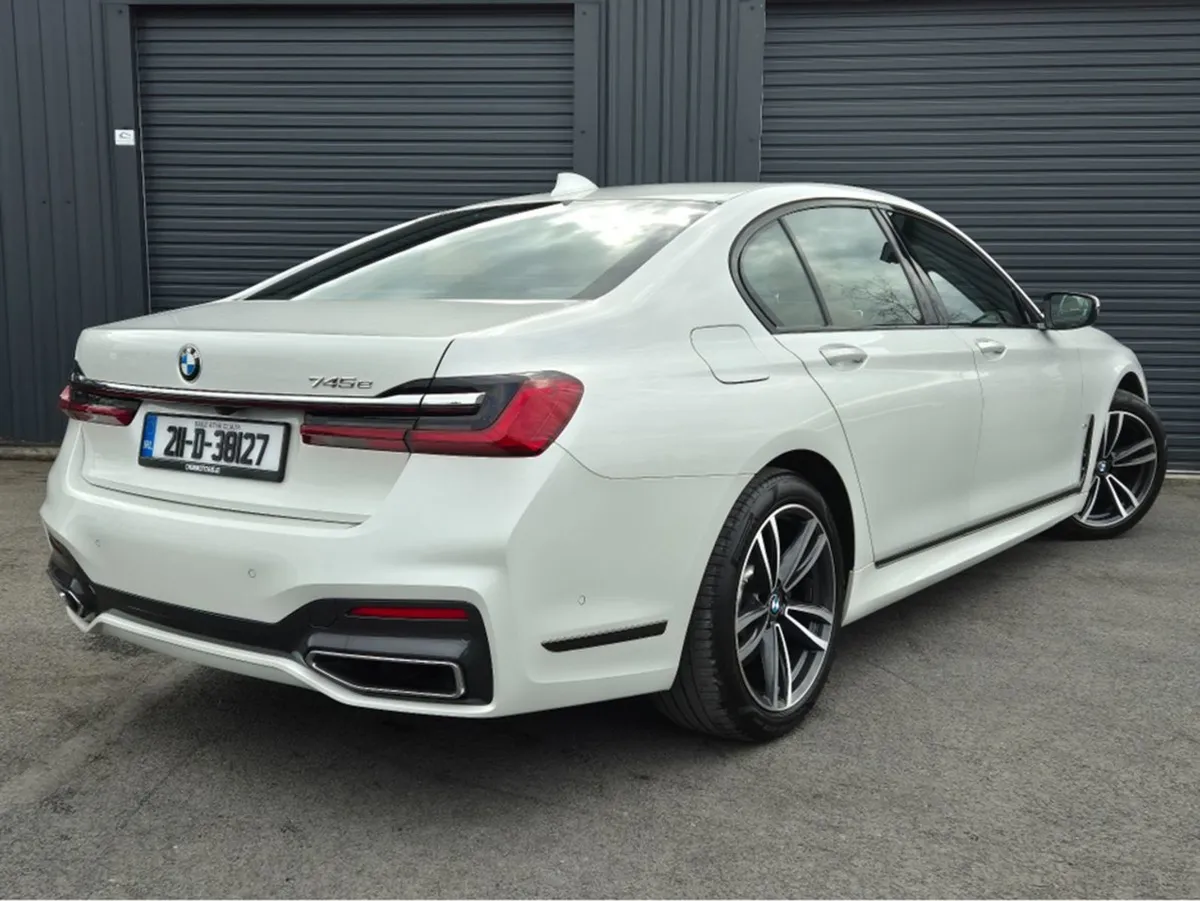 BMW 7 Series 745E M Sport 4DR Auto - Image 4
