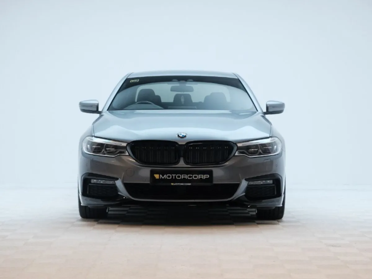 BMW 5 Series 530E M Sport - Image 2