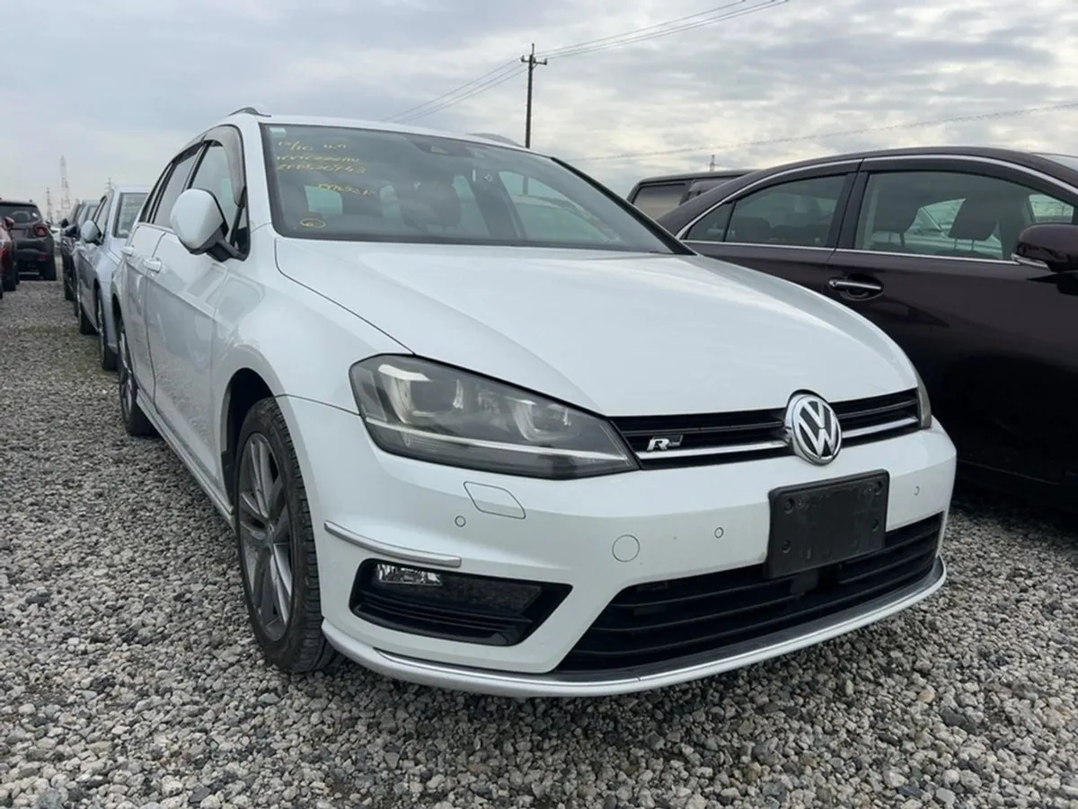 Volkswagen Golf R-line Estate 1.4 Petrol Automatic - Image 1