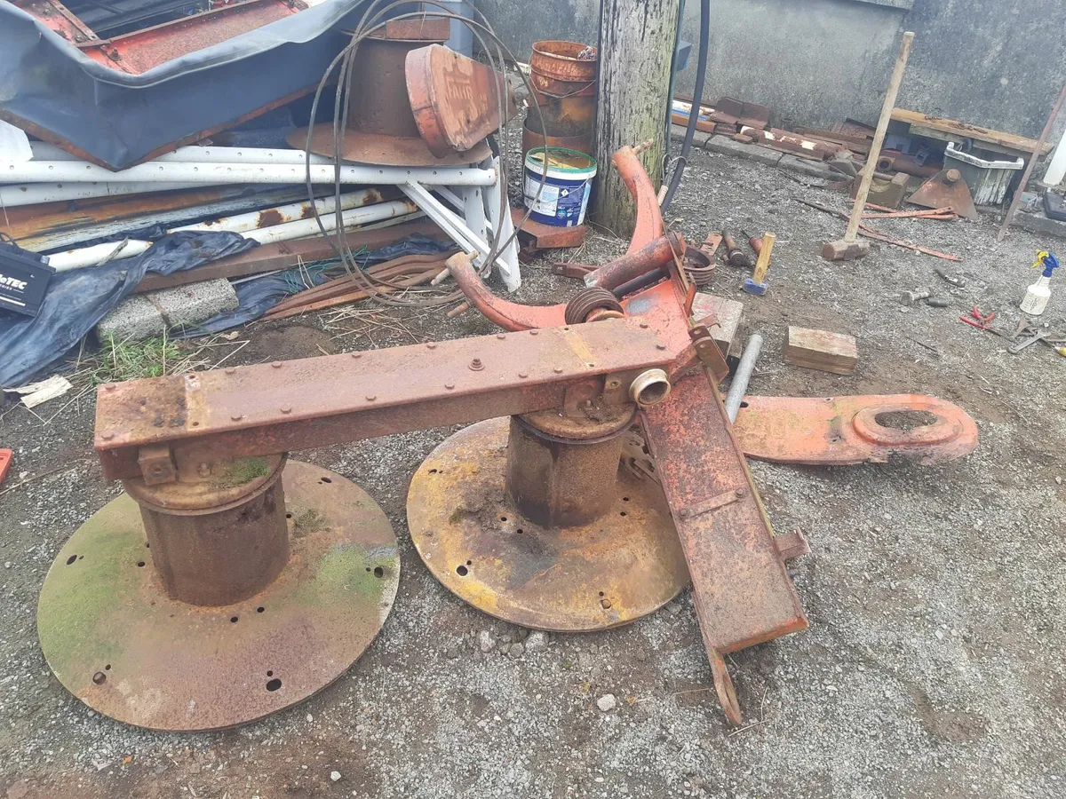 Tuffmac,  Pz Parts, Jcb  & Hitachi bucket - Image 4