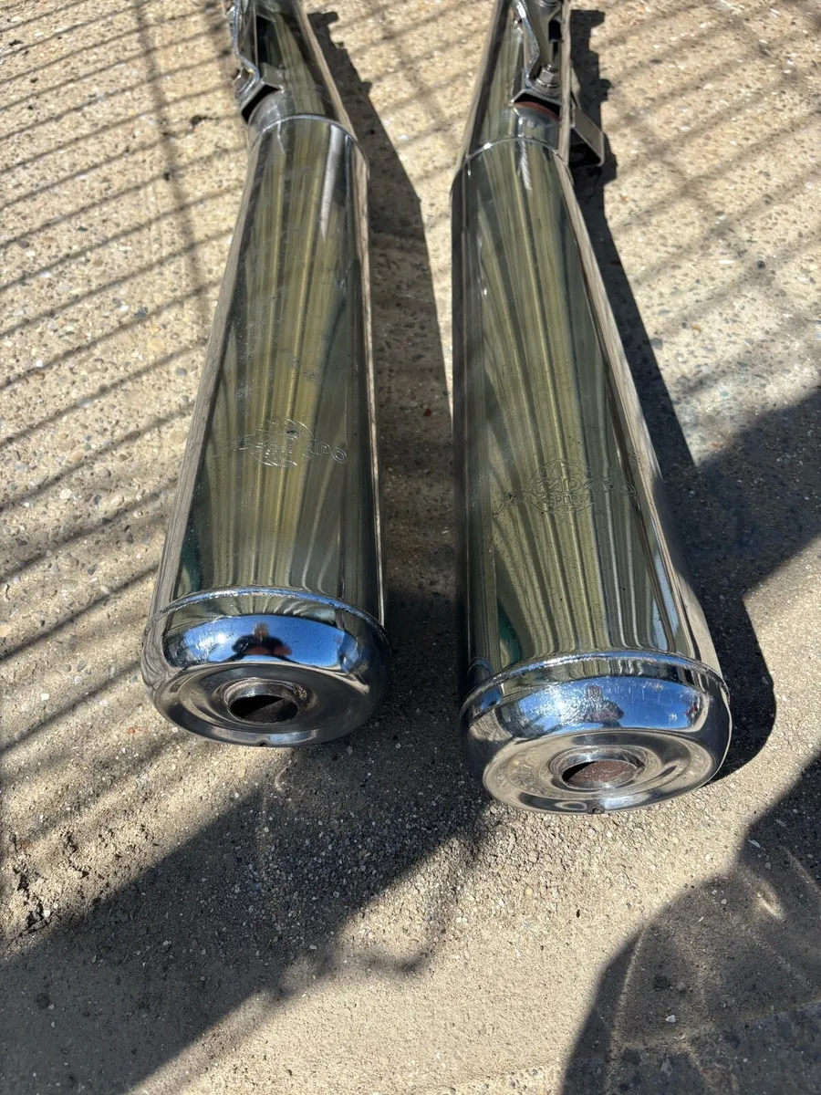Honda CBX 1000  exhaust - Image 1
