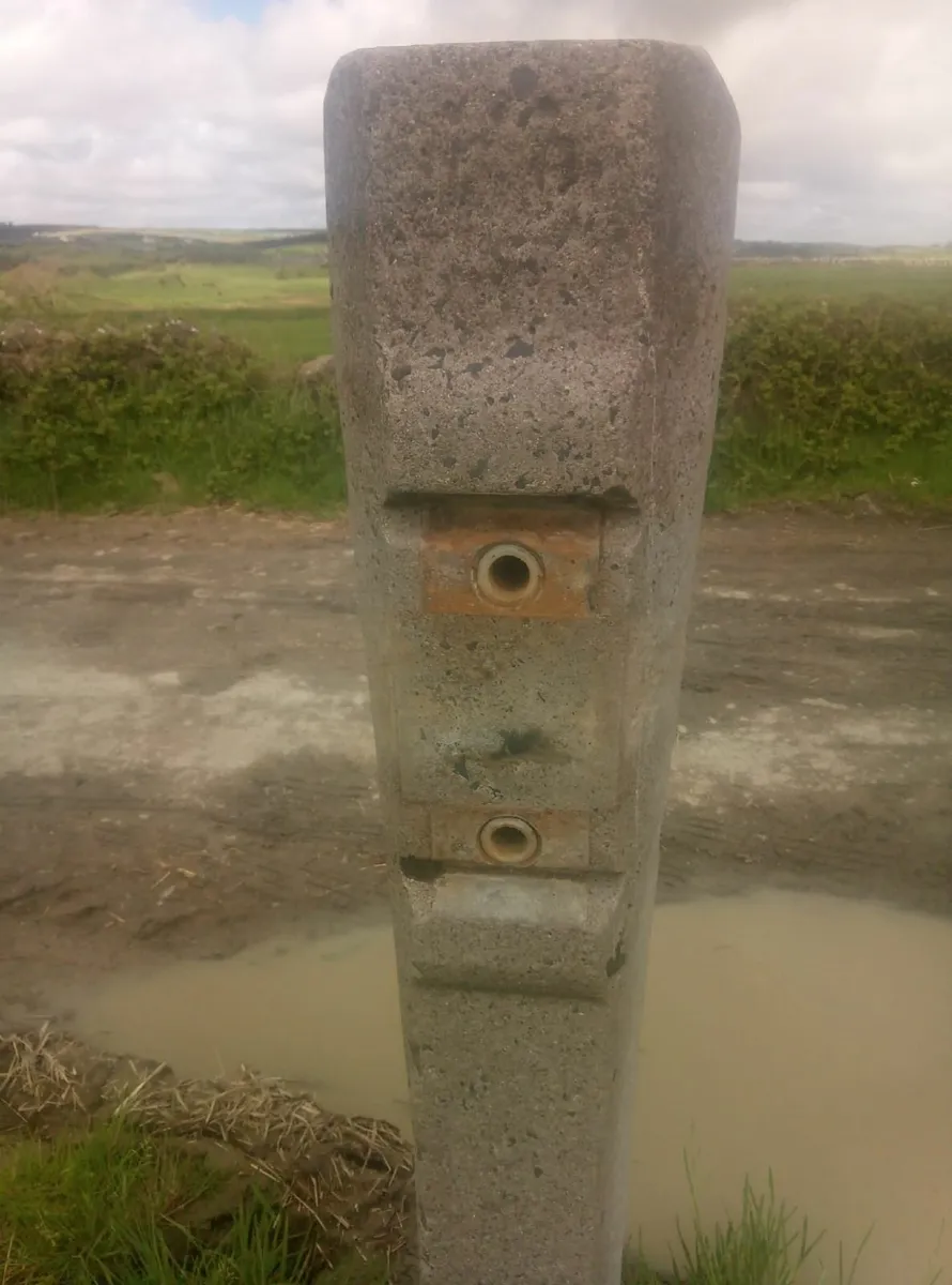 60 concrete sleepers for sale - Image 3