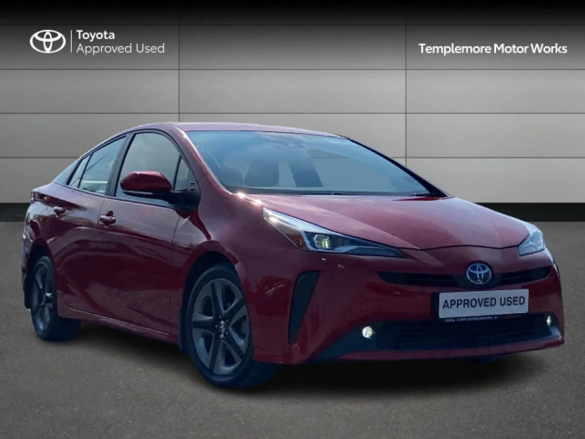 Toyota Prius Prius Luxury - Image 1