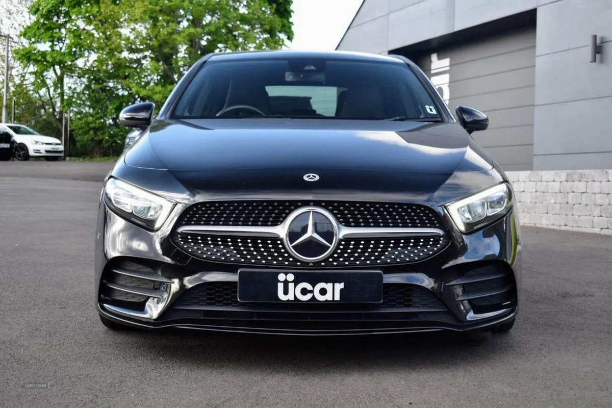 Mercedes-Benz A-Class 2.0 A220d AMG Line - Image 2