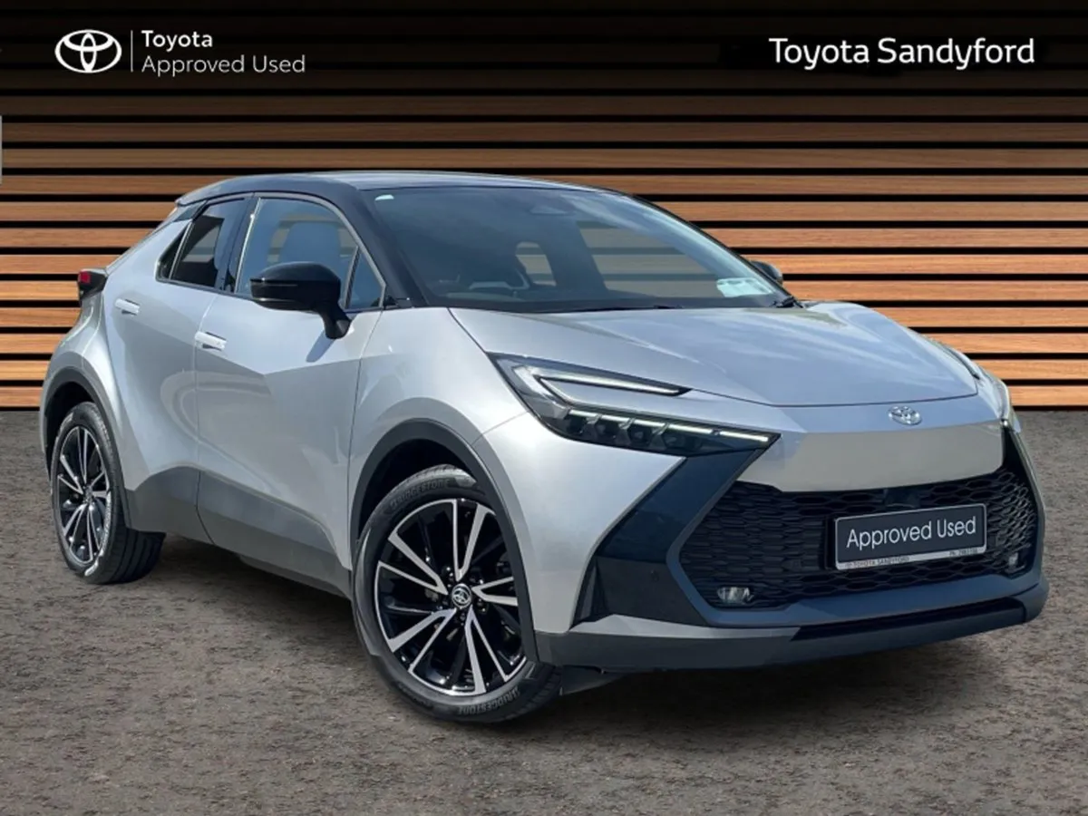 Toyota C-HR Phev Sol// Panoramic Roof // Heated L - Image 1
