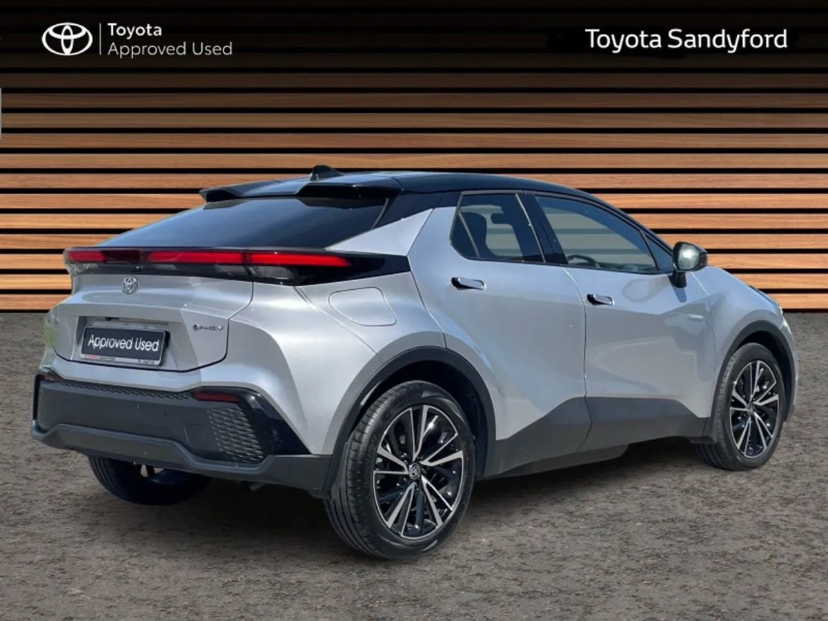 Toyota C-HR Phev Sol// Panoramic Roof // Heated L - Image 2