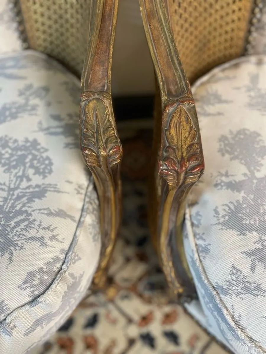 FLASH SALE ! Was 650 Now 500 ! A Lovely Pair of Vintage French Bergere and Carved Giltwood Reupholstered Chairs. - Image 4