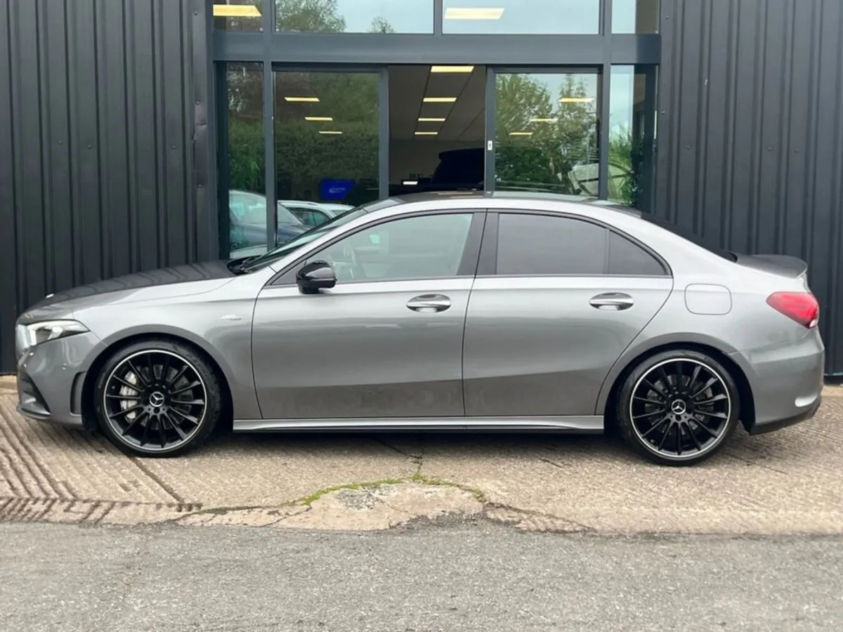 Mercedes-Benz A-Class 2.0 A35 AMG (premium) Saloo - Image 4