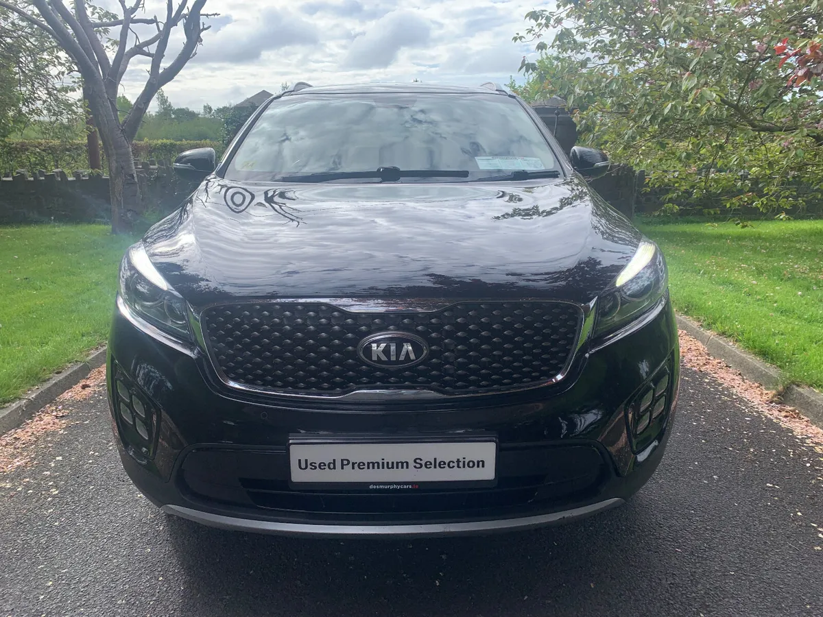 Kia Sorento 2017 - Image 2