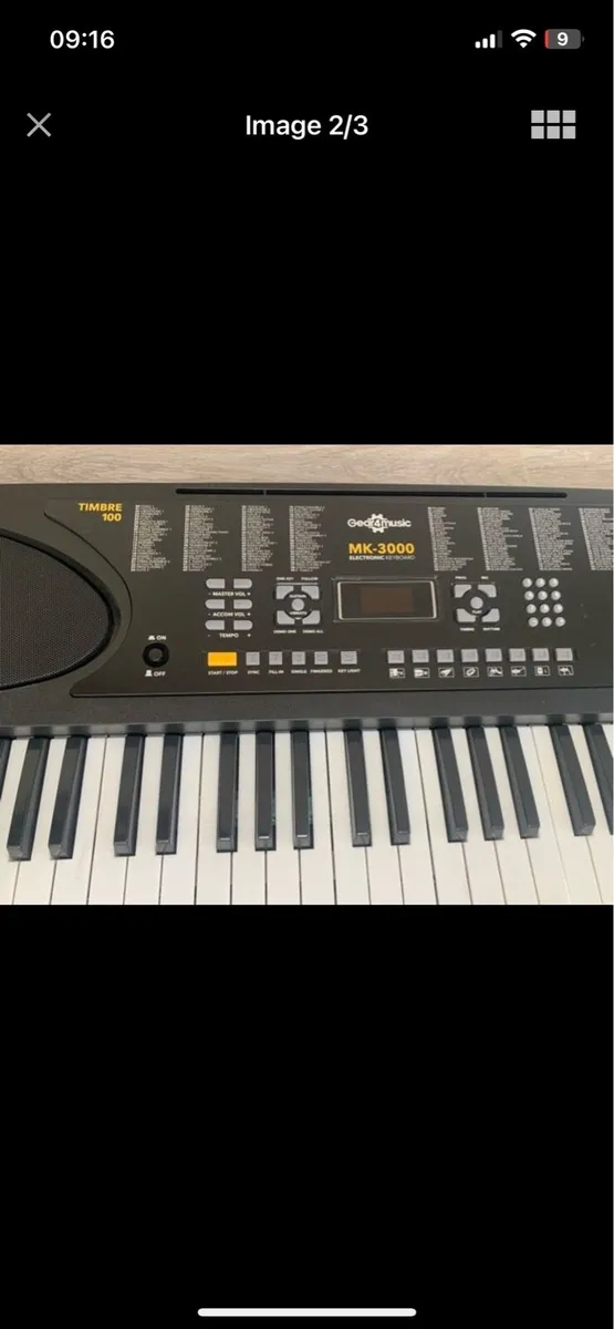 Gear4Music 3000 piano keyboard never used - Image 1