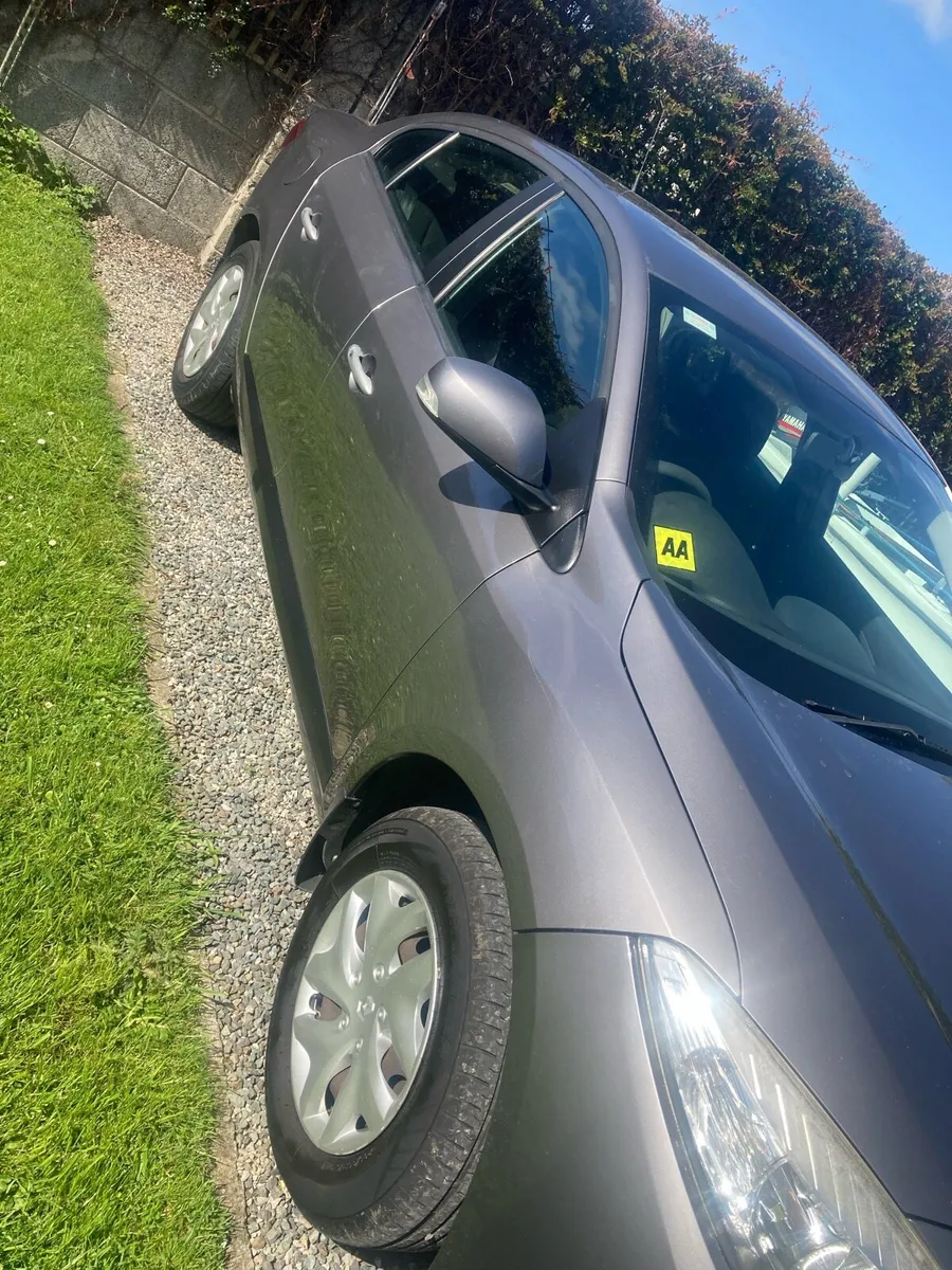 Renault - Image 1