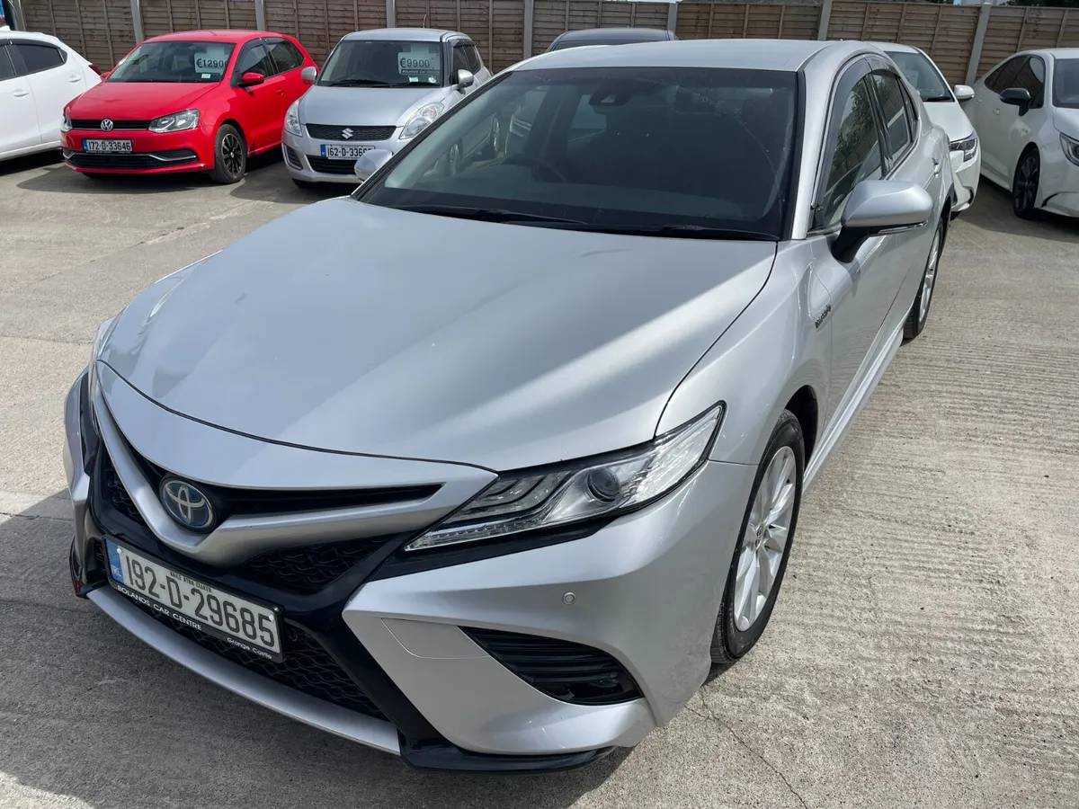 192 Toyota Camry Hybrid 2.5 Automatic (High Spec) - Image 3