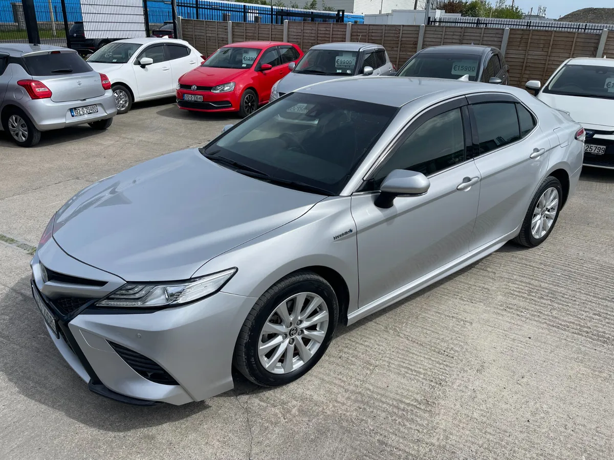 192 Toyota Camry Hybrid 2.5 Automatic (High Spec) - Image 4