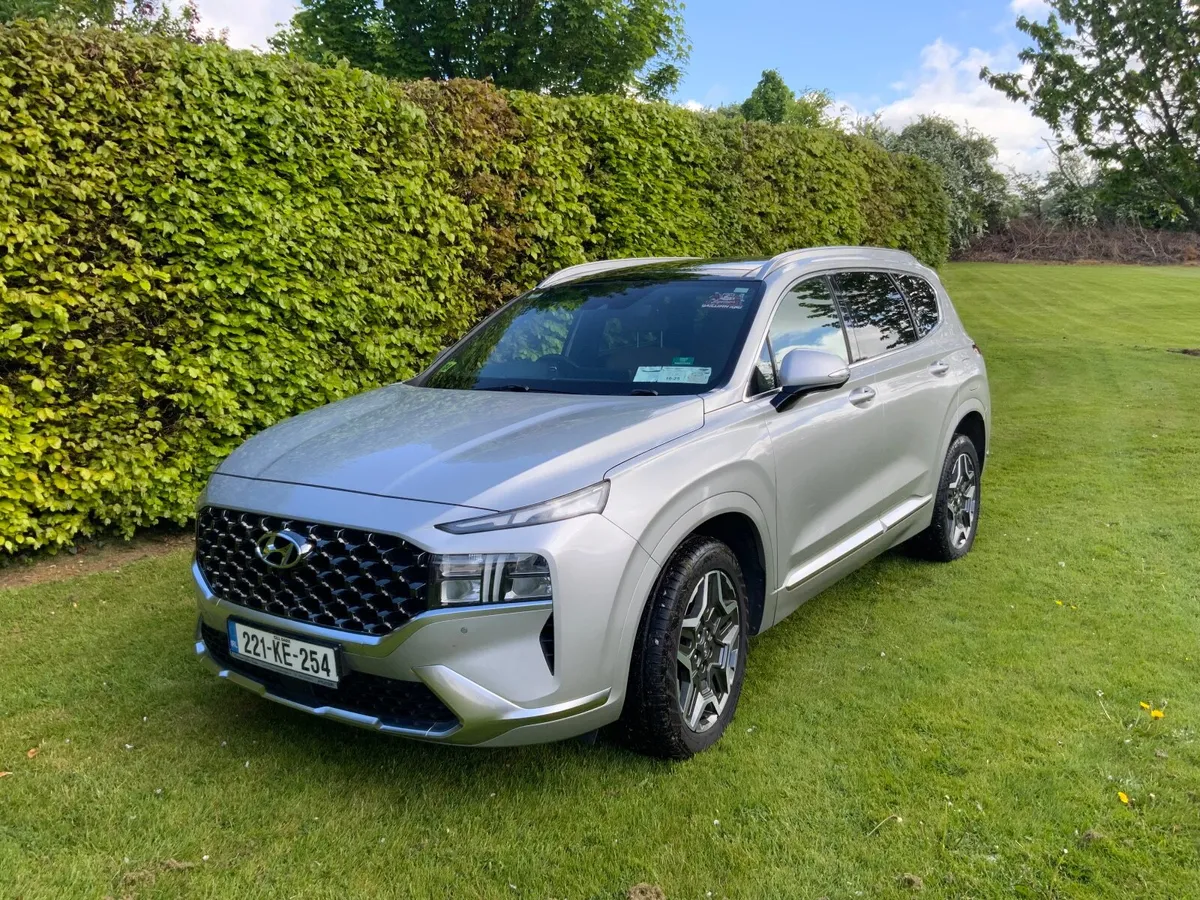 Hyundai Santa Fe 2022 - Image 1