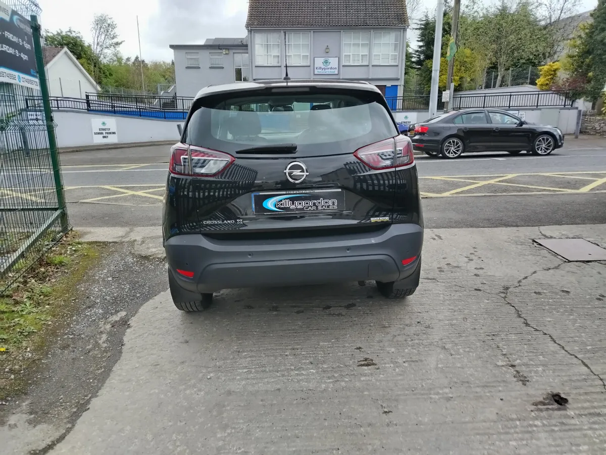 Opel Crossland X 2019 - Image 3