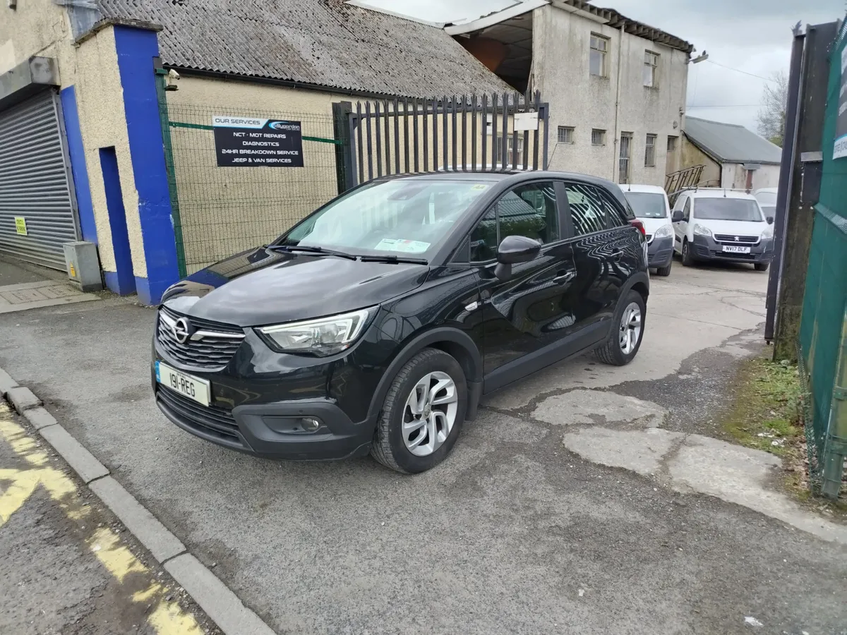 Opel Crossland X 2019 - Image 2